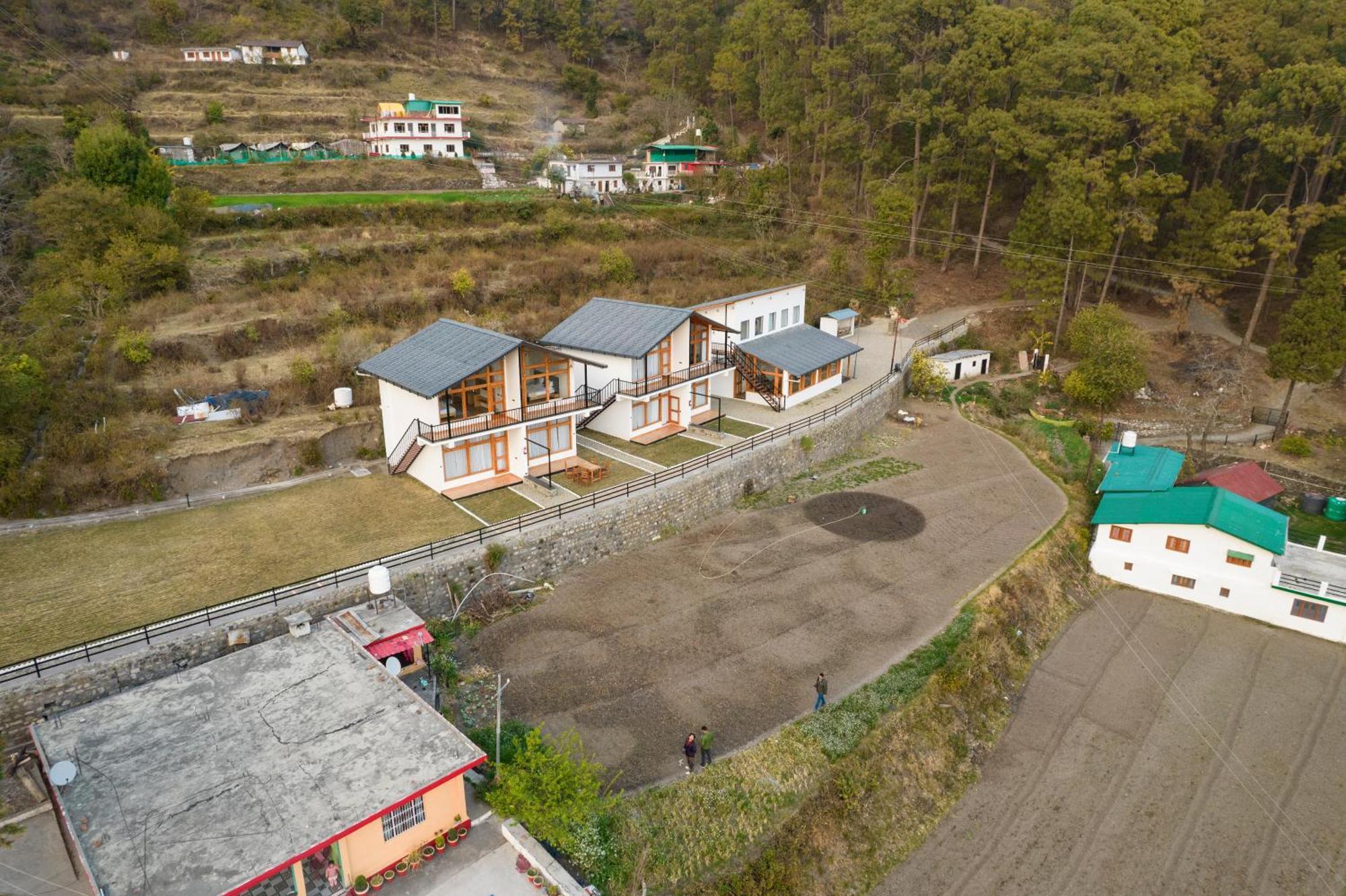Silver Fern By The Hillside Nainital Exterior photo